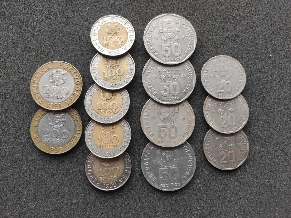 Conjunto de Moedas de 20$, 50$, 100$ e 200$