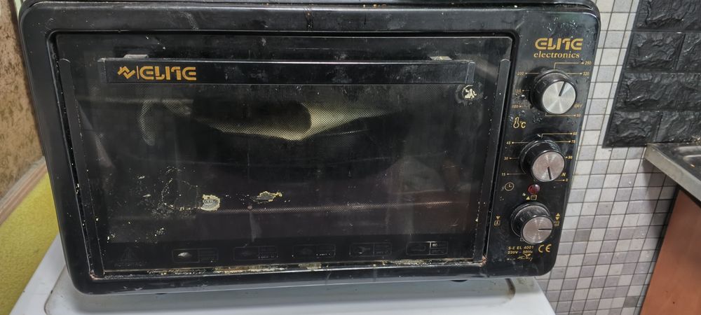 Продам электро духовку на 40л