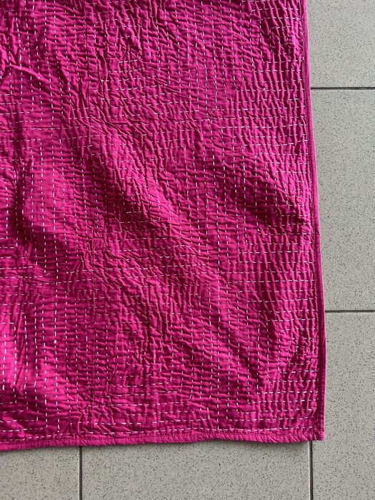 Colcha rosa choque de dupla face