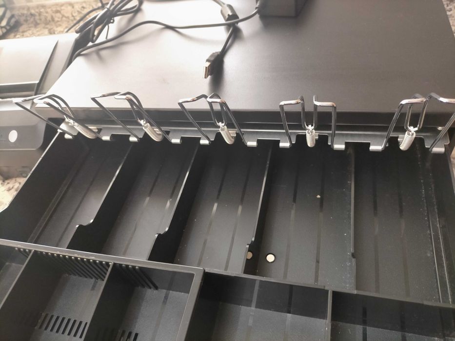 Impressora térmica e gaveta de dinheiro