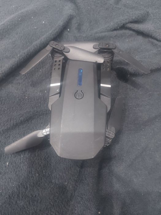 Dron dla dzieci bez pilota