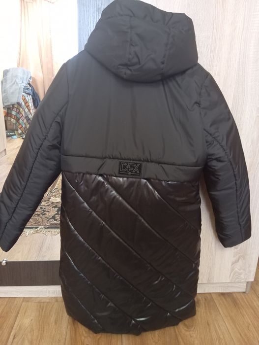 Продам пуховик 48 розмір
