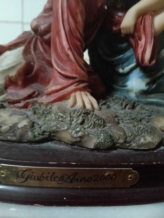 Obra de arte religiosa em estado perfeito