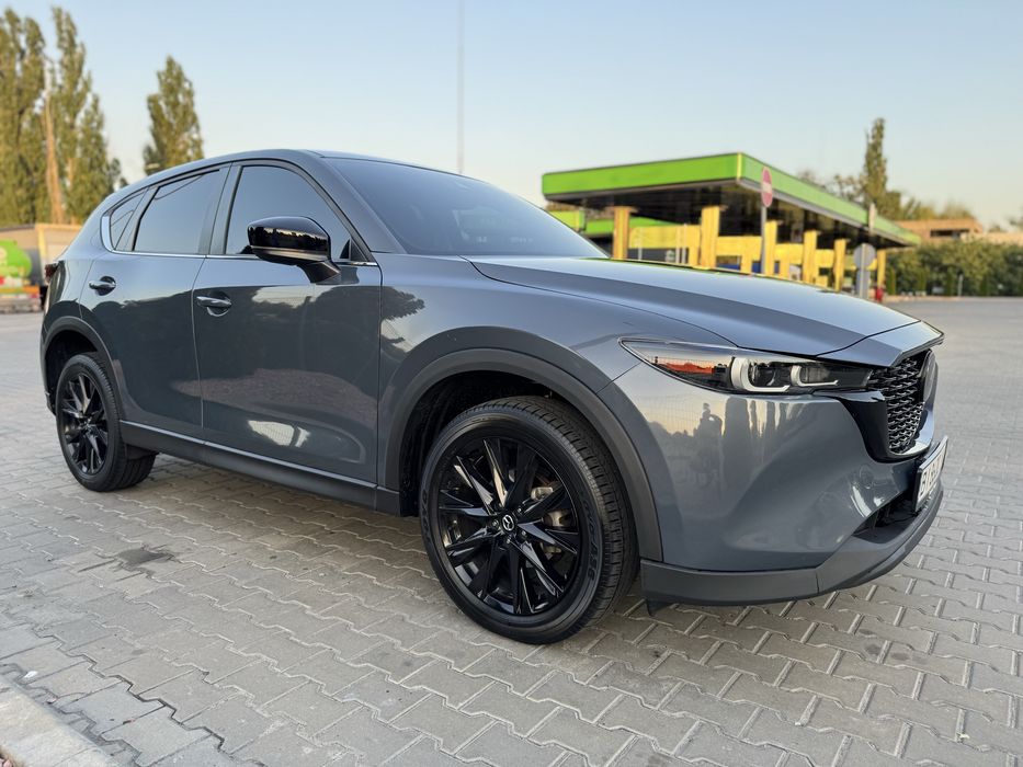 Мазда CX-5  2022 року