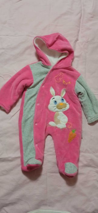 Продам дитячий костюм