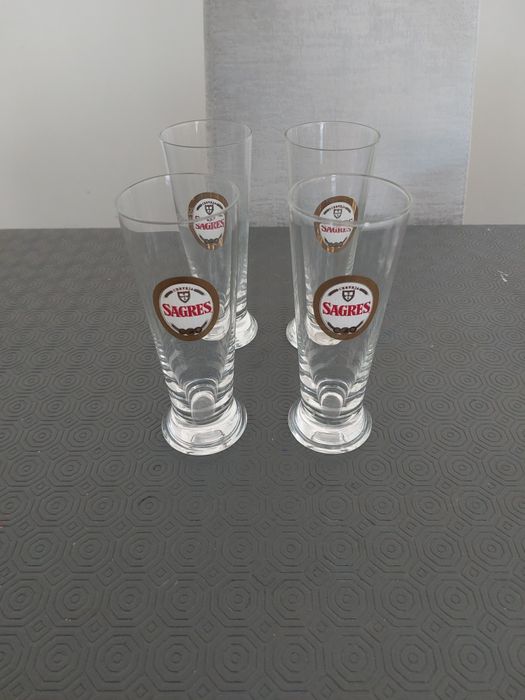 Copos de cerveja Sagres