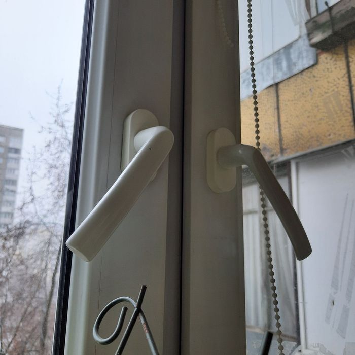 Ремонт металопластикових окон и дверей, подоконники,москитные сетки