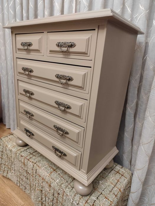 Camiseiro restaurado, único e original