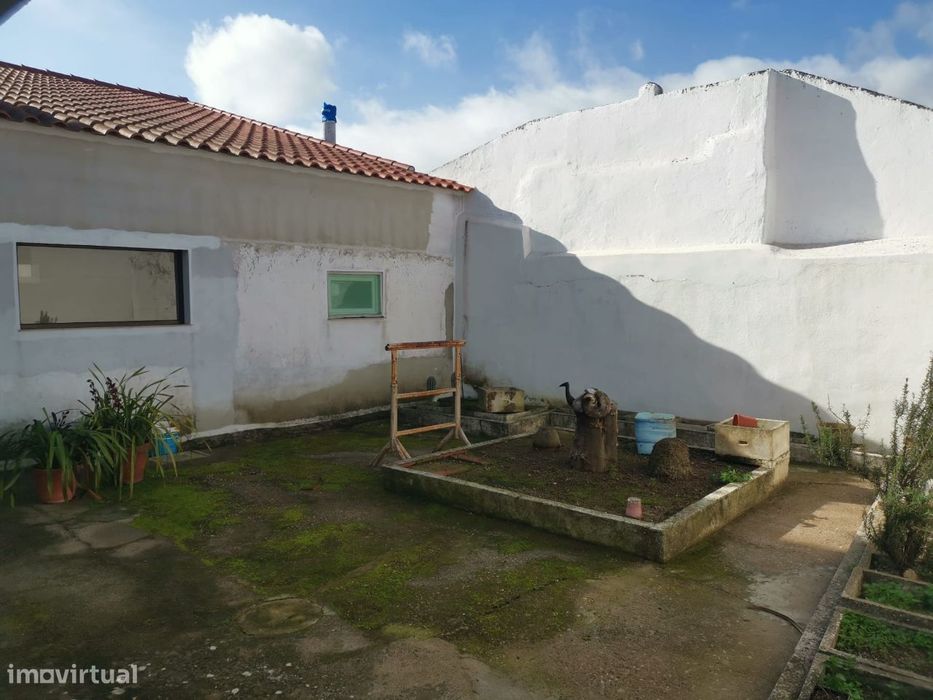 Moradia Geminada T3 - Vila de Frades