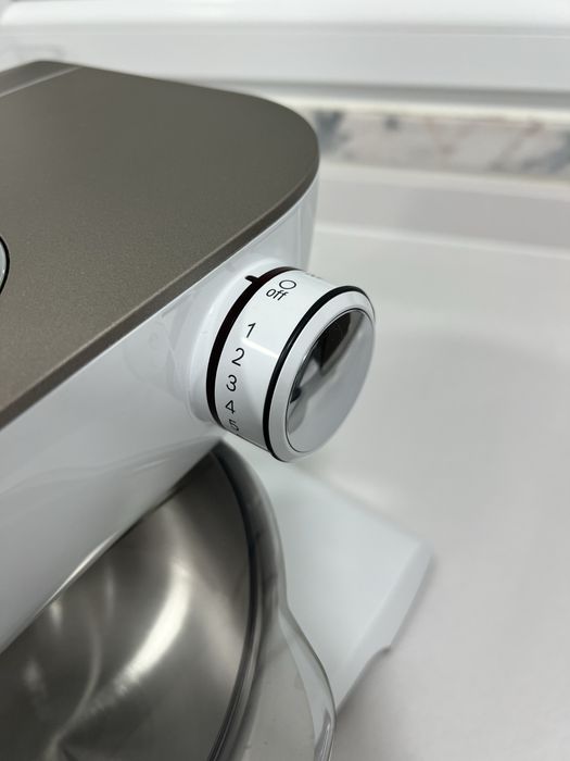 Robô de cozinha MUM 5 + TastyMoments Set