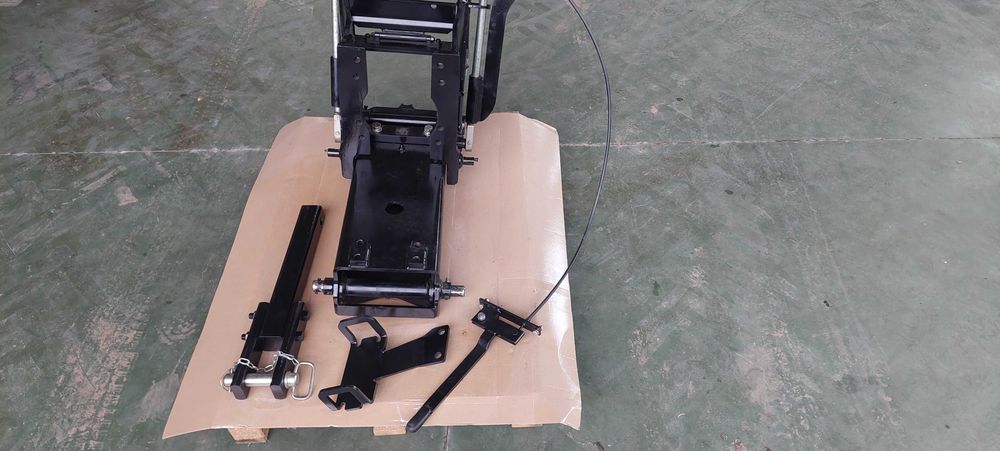 Zaczep do przyczep rolniczych typu Hitch CBM Zetor