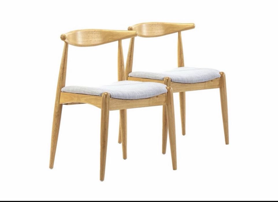 Set de Duas Cadeiras em Carvalho