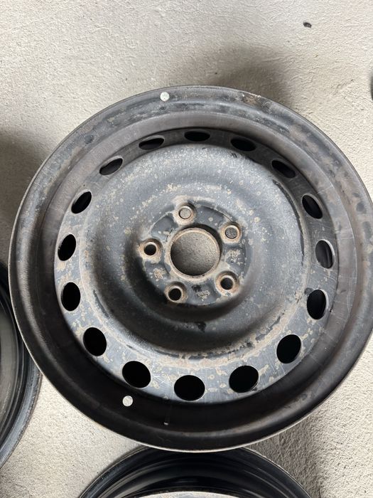 Felgi oryginalne Toyota r16 et45