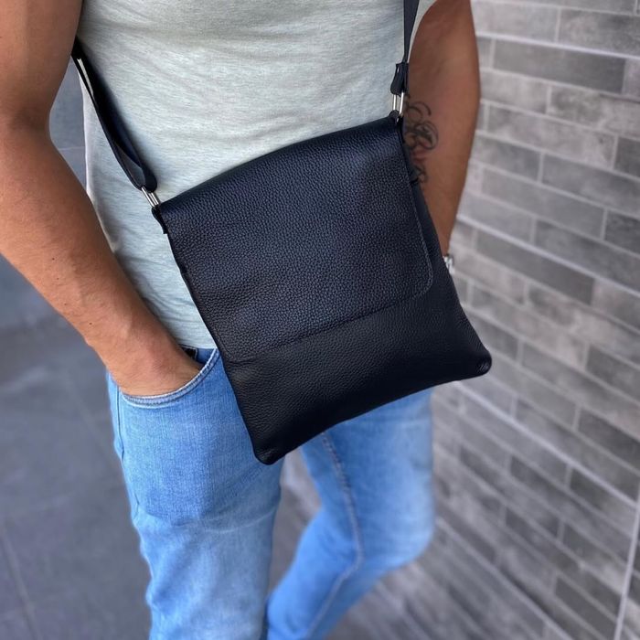 Шкіряна чоловіча сумка з клапаном планшет