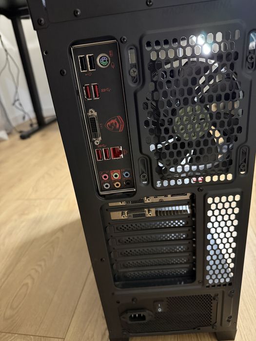 Komputer gamingowy GTX 970 MSI i5-6500 2x8gb ram 2666mhz