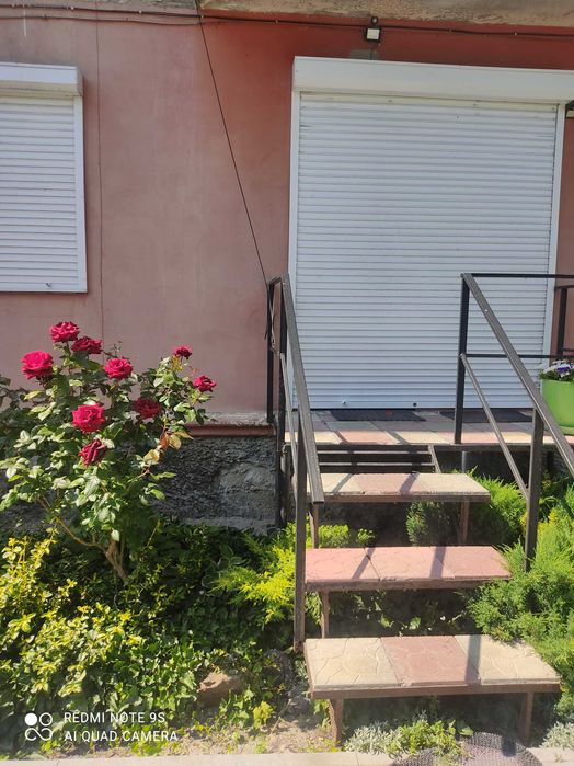 Продам перукарню приміщення під бізнес