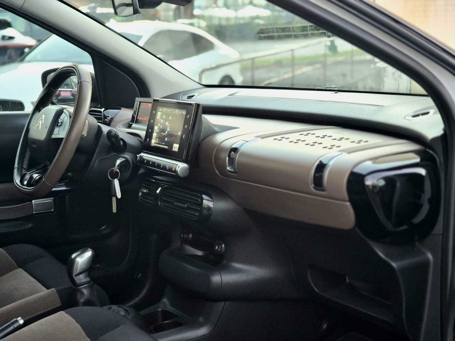 CITROEN C4 CACTUS 1.6HDI 100CV "TETO PANORÂMICO"
