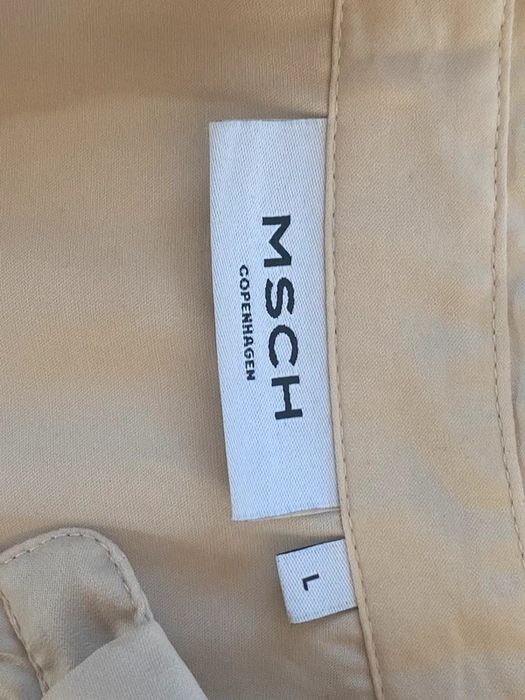 MSCH Copenhagen – Luksusowa Koszula Ecru ze Złotym Połyskiem – L  M