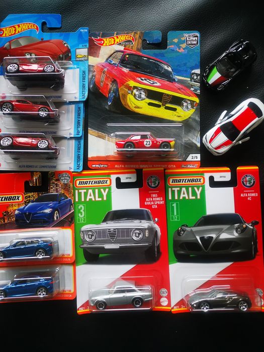 Bugatti/opel/pagani/Renault hot wheels novo com portes incluídos