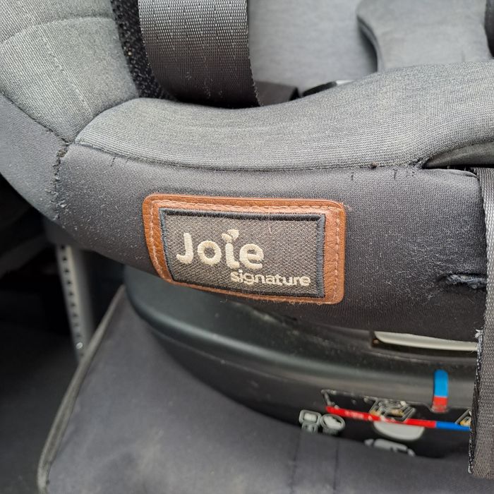 Fotelik Joie Signature