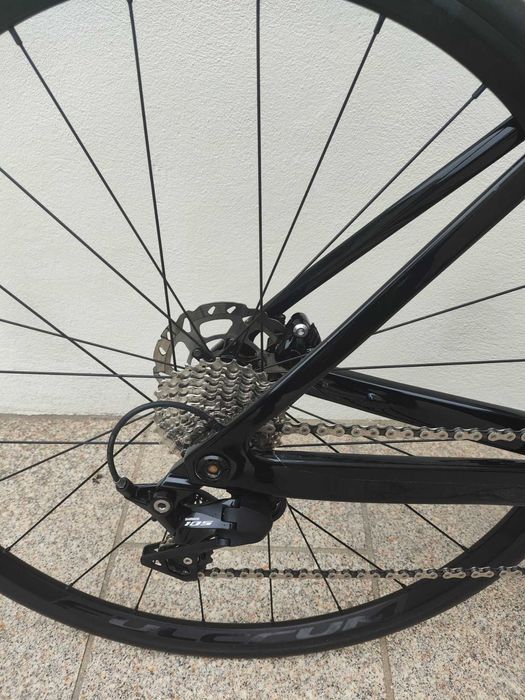 Bicicleta de Estrada Carbono Van Rysel EDR CF Shimano 105 Disco (Tam. M) - Como Nova