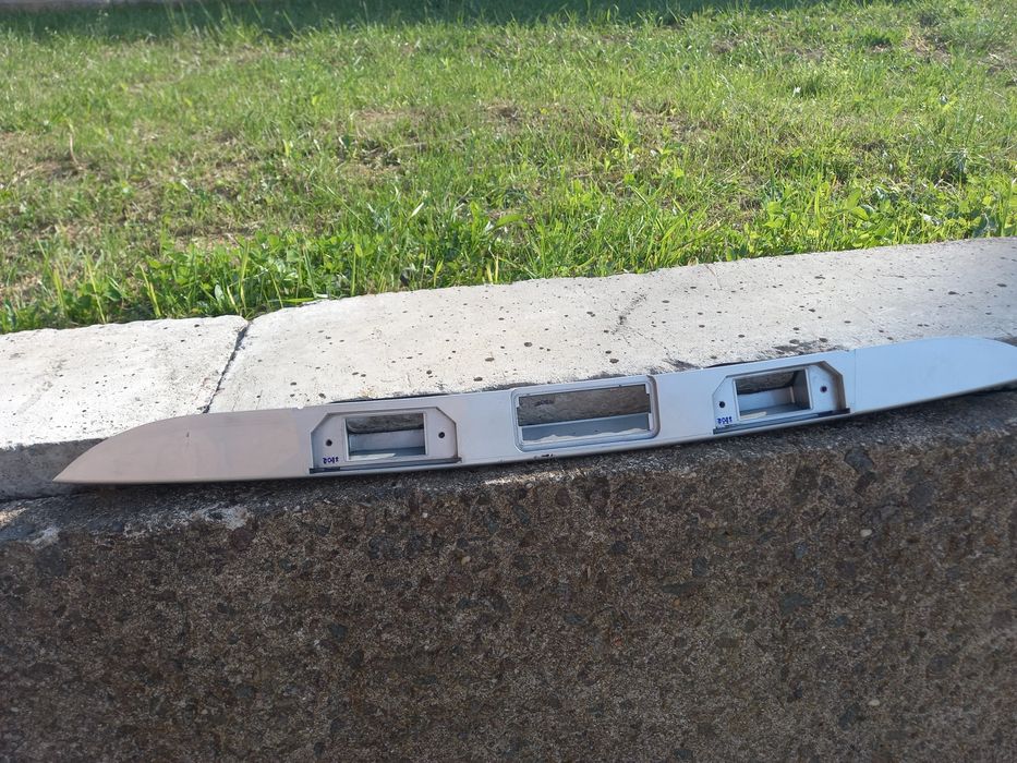 Накладка кришки бвгажника форд с макс