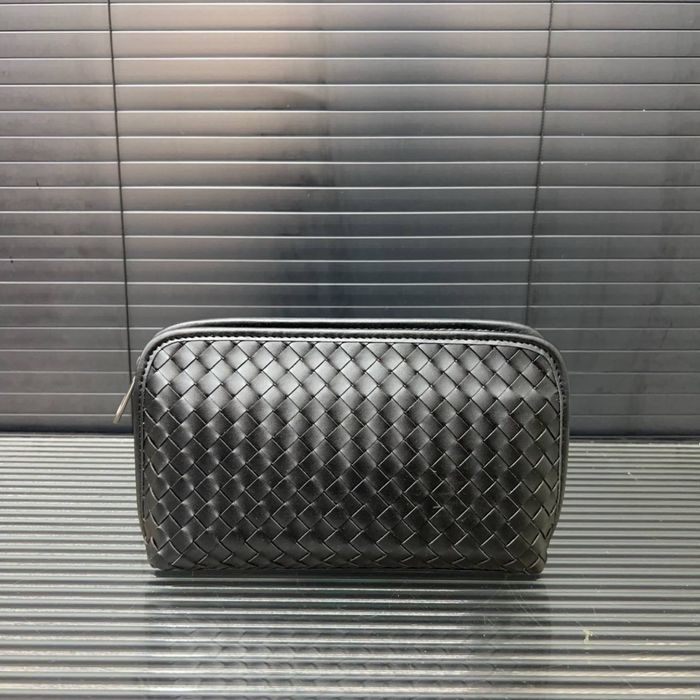 Чоловіча шкіряна сумка клатч Bottega Veneta