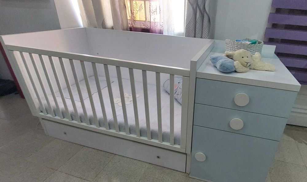 Berço convertível em cama de solteiro