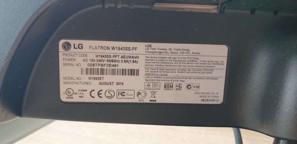 Монітор  LG Flatron W1943SS