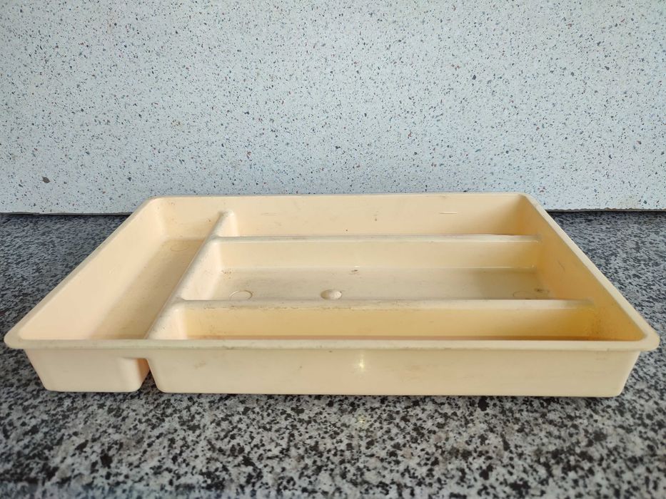 Деревянный лоток для шурупов гвоздей метизов производства СССР.