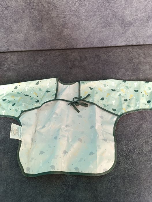 Фартушок для годування