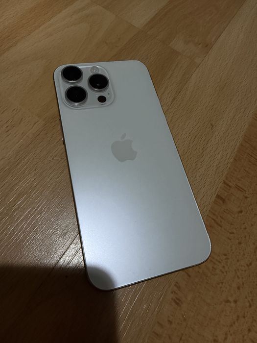 Sprzedam iPhone 15 Pro Max 256 GB – kolor bialy