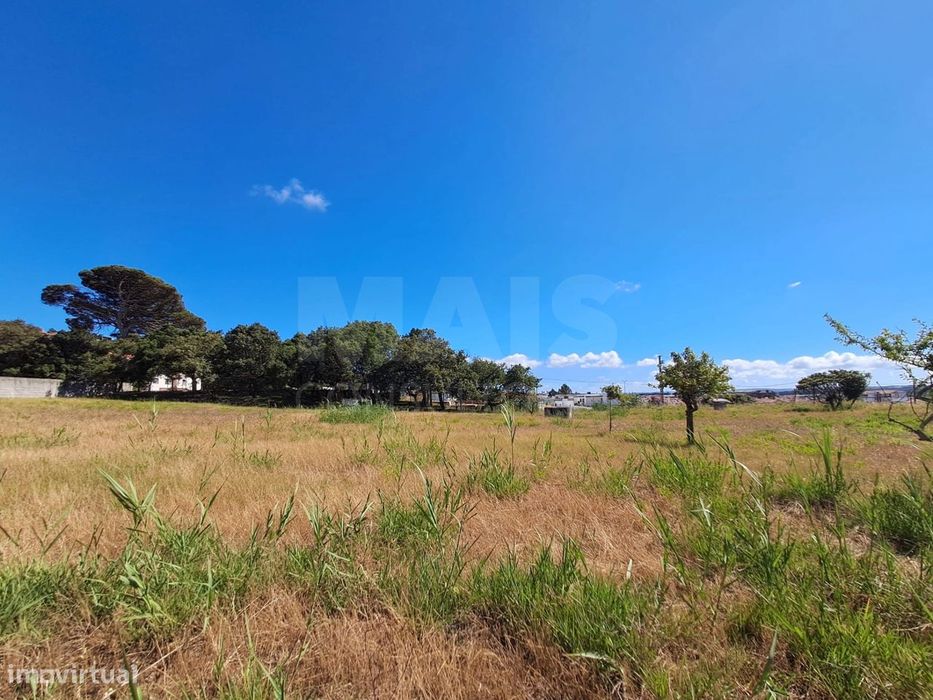 Terreno para construção de moradias