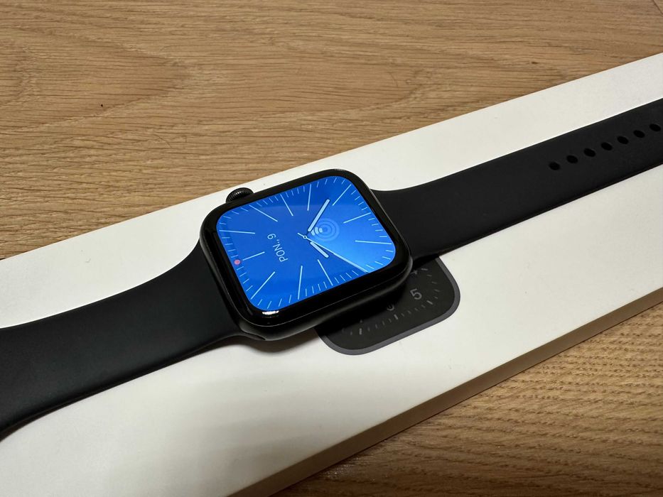 Apple Watch serii SE 44 mm SPACE GRAY CELLULAR w PERFEKCYJNYM stanie!