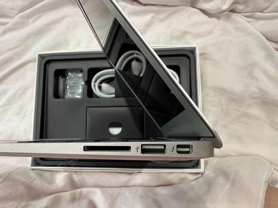 Mac Book Air 13-inch 2017 128 GB