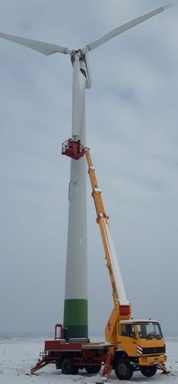 Koło Usługi podnośnikiem koszowym 30m