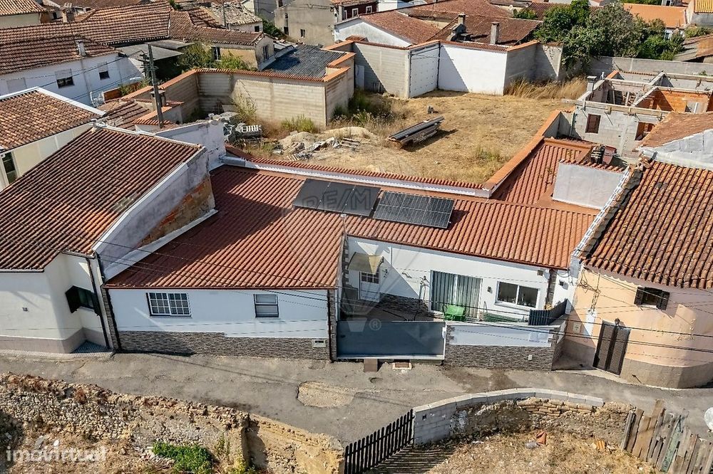 Moradia T2 para venda