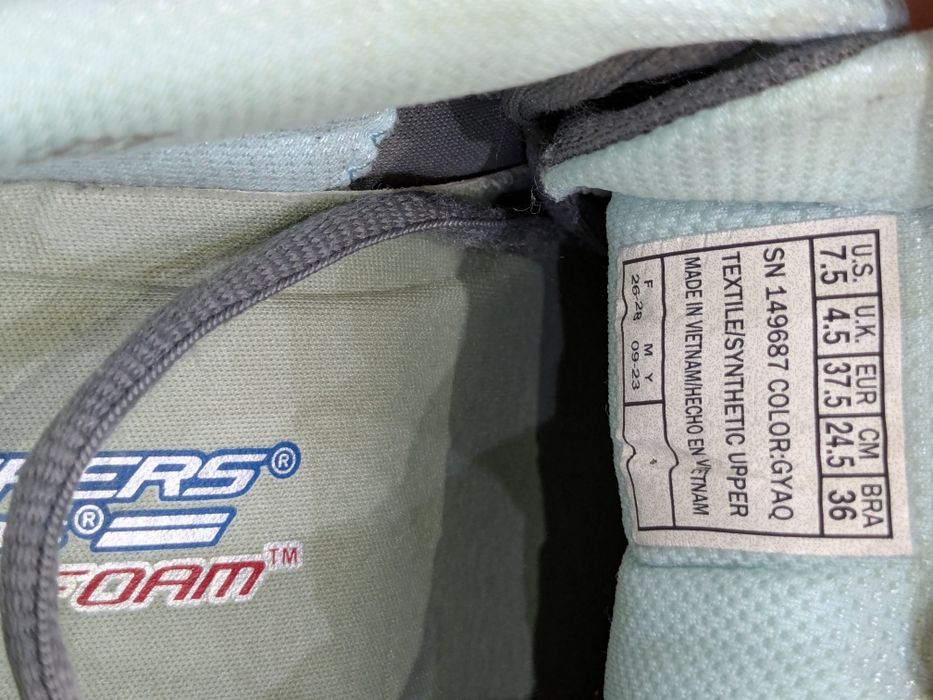 Кросівки жіночі Sketchers 37 р кроси скечерс сірі
