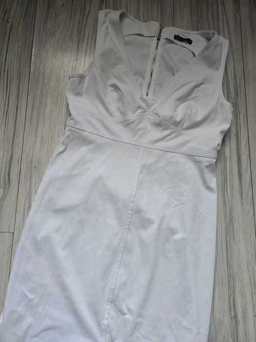 Sukienka biała Mohito r. 38