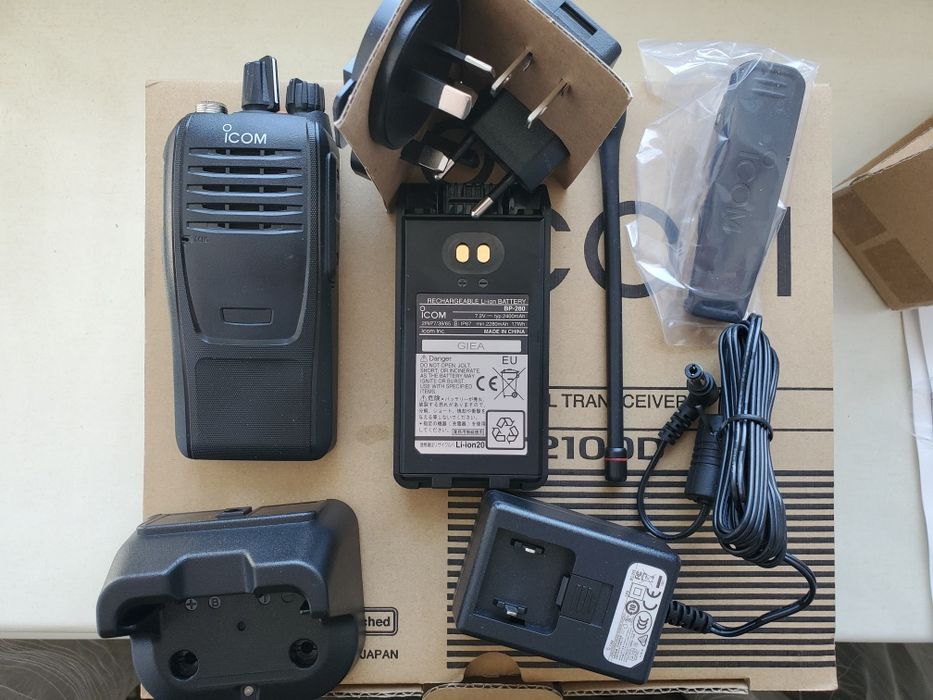 Радіостанція Icom IC-F2100D 4шт