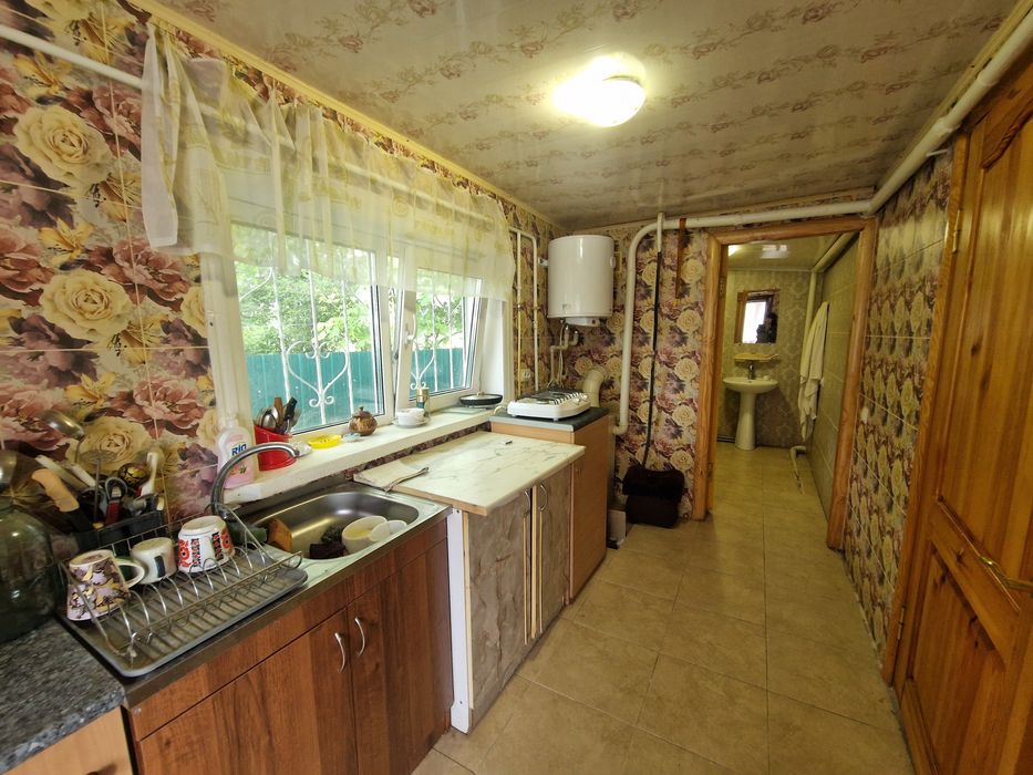 Продаж частини будинку зі зручностями.