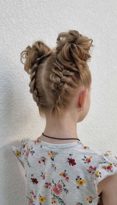 Зачіски, плетіння, укладки. Стиліст по зачіскам. Троєщина