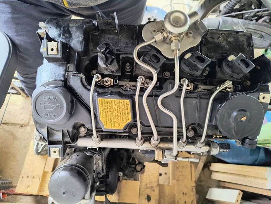 Sprzedam Sprawną głowica z osprzętem do BMW E90 n43