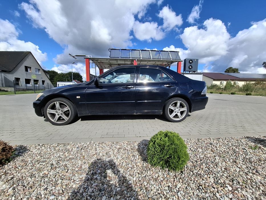 Lexus is200 sprzedam