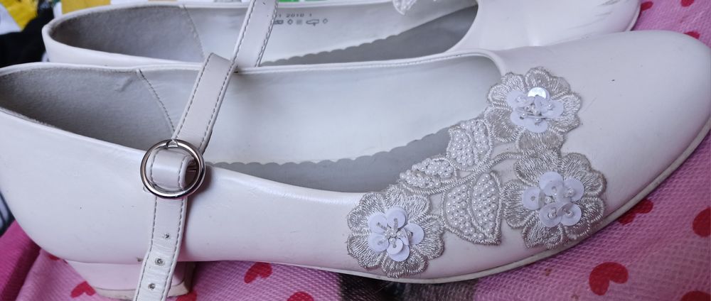 Buty komunijne r 36