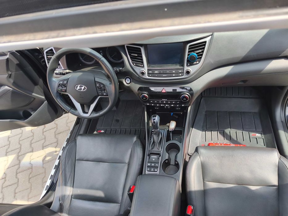 HYUNDAI TUCSON AWD(4X4)  1.6 TGDI 2016r 177km. Full opcja