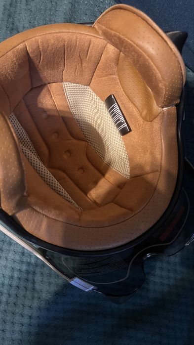 Piękny kask retro,nowy w kartonie.