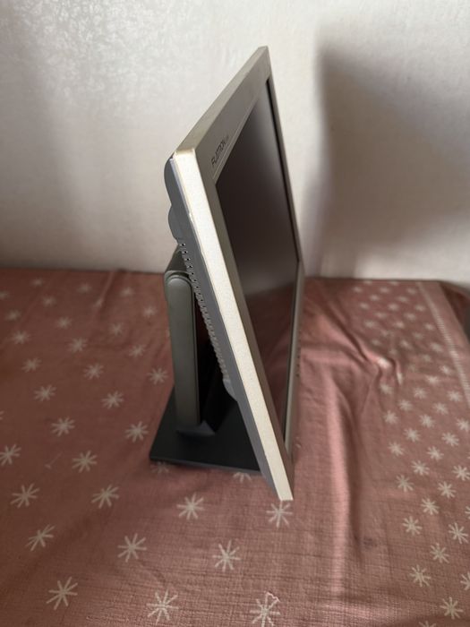 Монитор LG flatron L1510S
