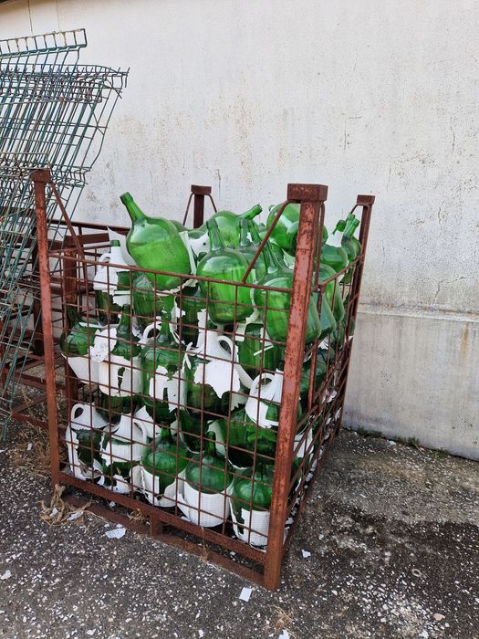 DOU Garrafões de vidro