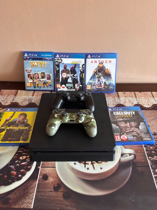 Play station 4 slim